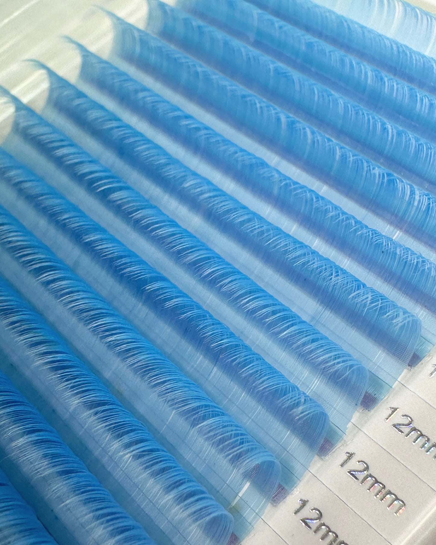 .05 Color Lash Trays