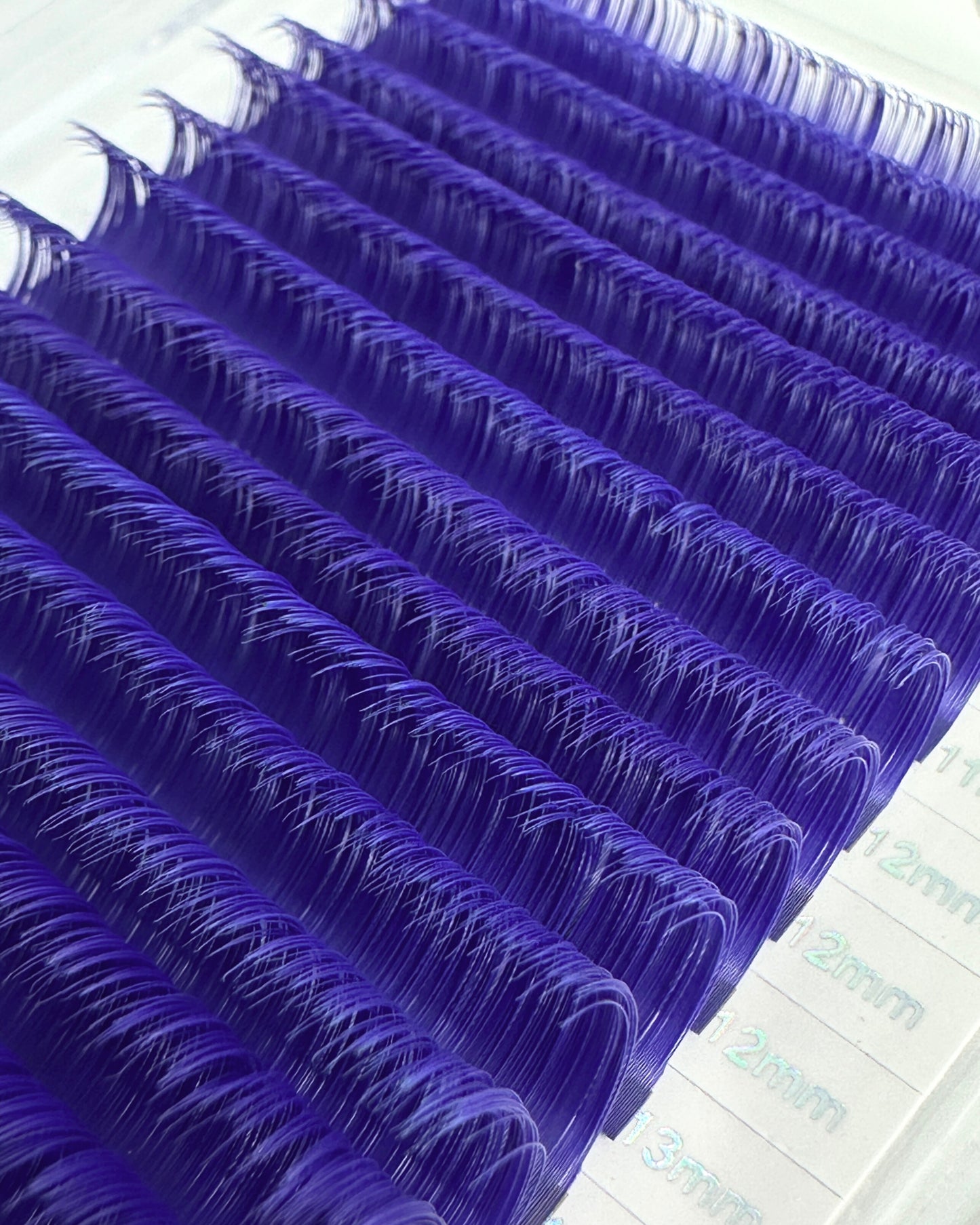 .05 Color Lash Trays